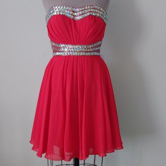 NWT Princess Collection Style 6331 Red Mini Dress - Picture 3 of 3